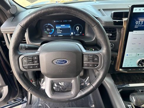 Used 2023 Ford F150 Lightning Lariat w/ Equipment Group 511A High image 16