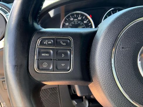 Used 2013 Jeep Wrangler Rubicon w/ PWR Convenience Group AWD/4WD image 21