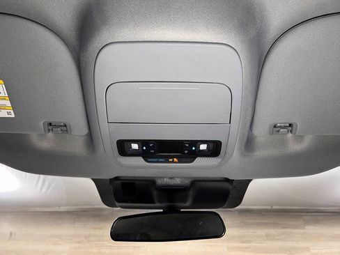 Used 2023 Ford F150 XLT image 17