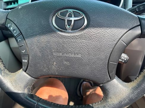 Used 2008 Toyota 4Runner SR5 RWD image 13