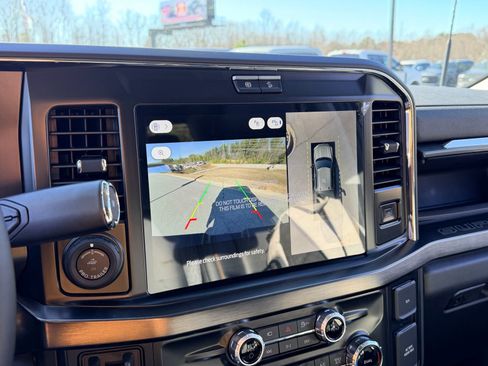 New 2026 Ford F250 Lariat w/ Lariat Premium Package image 24