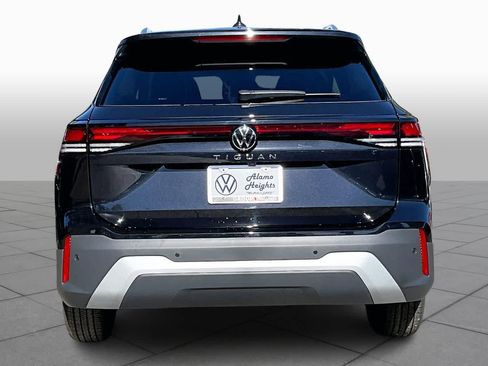 New 2026 Volkswagen Tiguan S image 4