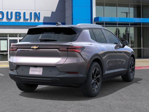 New 2026 Chevrolet Equinox EV LT image 5