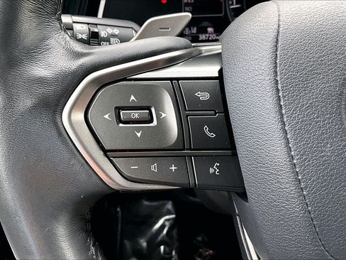 Used 2023 Lexus RX 350 Premium w/ Accessory Package AWD/4WD image 16