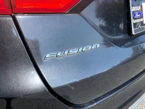 Used 2013 Ford Fusion SE FWD image 28