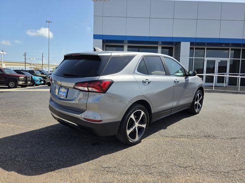 Used 2023 Chevrolet Equinox LT FWD image 5