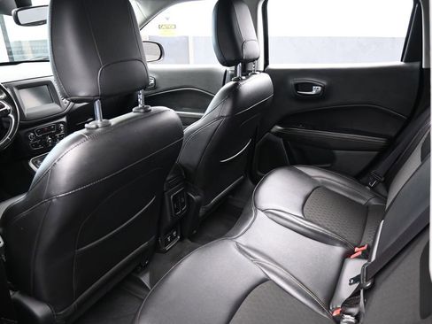 Used 2019 Jeep Compass Latitude w/ Popular Equipment Group image 33