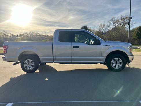 Used 2018 Ford F150 XLT image 5