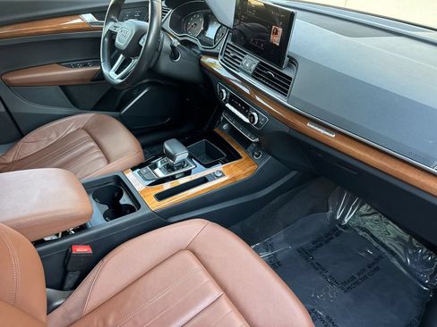 Certified 2023 Audi Q5 2.0T Premium w/ Convenience Package AWD/4WD image 20