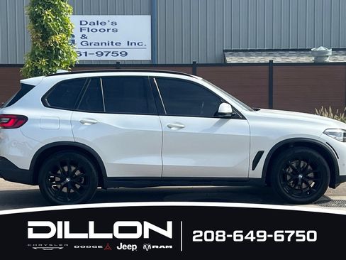 Used 2023 BMW X5 xDrive40i AWD/4WD image 3