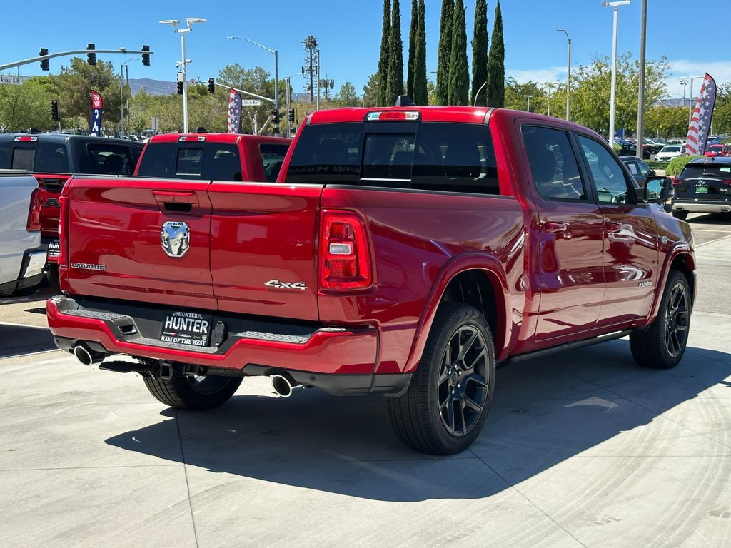New 2026 RAM 1500 Laramie AWD/4WD image 7