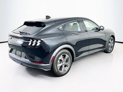 Used 2022 Ford Mustang Mach-E Select image 9