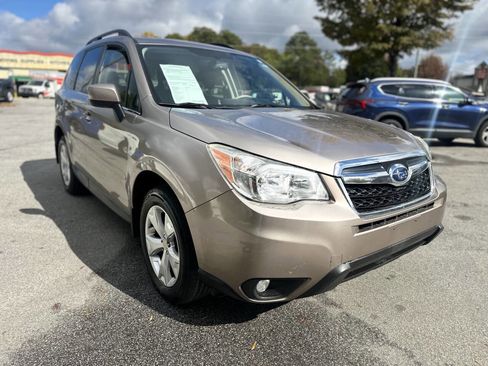 Used 2015 Subaru Forester 2.5i Limited image 3