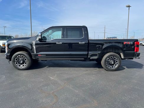 Used 2024 Ford F350 Platinum image 3