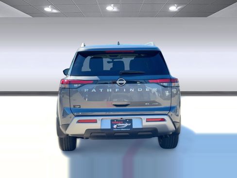New 2025 Nissan Pathfinder SL w/ Cargo Package image 10