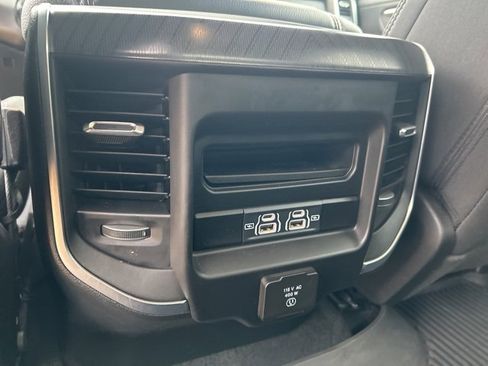Used 2025 RAM 1500 Big Horn image 39