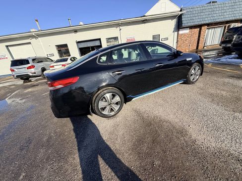Used 2017 Kia Optima EX w/ Technology Package image 9