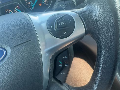 Used 2014 Ford Escape SE image 19