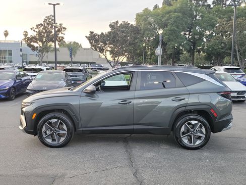 Certified 2025 Hyundai Tucson SEL image 3