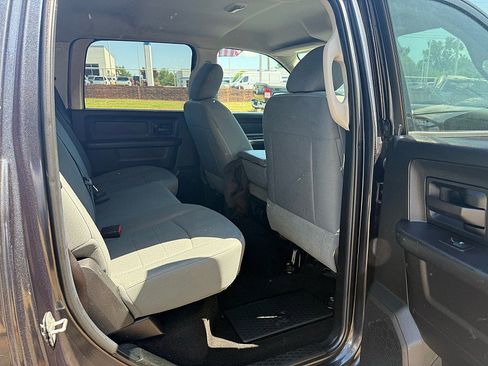 Used 2014 RAM 1500 Express AWD/4WD image 16