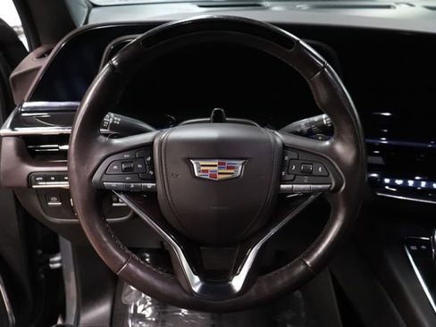 Used 2023 Cadillac Escalade ESV Premium Luxury Platinum AWD/4WD image 29