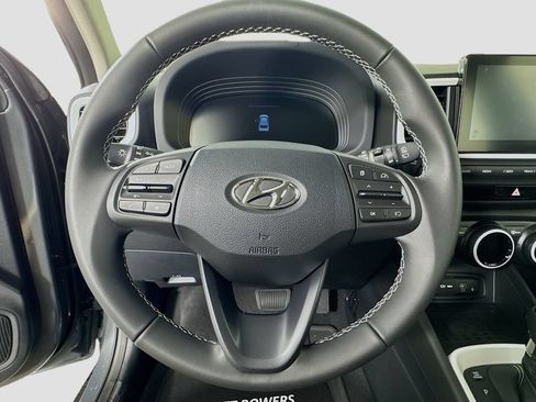 New 2026 Hyundai Venue SEL FWD image 11