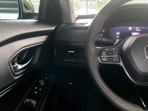 Used 2023 Honda Accord EX image 22