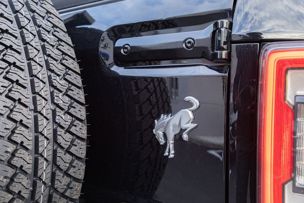 Used 2022 Ford Bronco Outer Banks AWD/4WD image 23