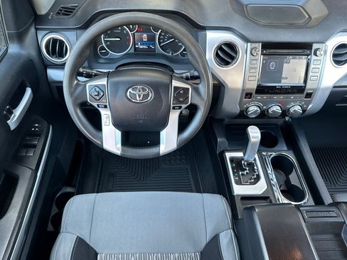 Used 2016 Toyota Tundra SR5 w/ SR5 Upgrade Package RWD image 16