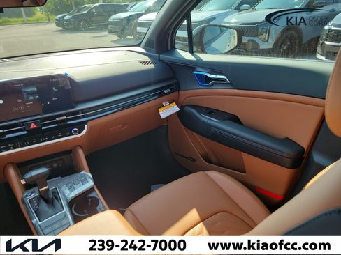 New 2026 Kia Sportage X-Line w/ X-Line Technology Package AWD/4WD image 18