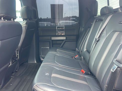 Used 2022 Ford F450 Platinum w/ FX4 Off-Road Package AWD/4WD image 24