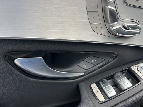 Used 2022 Mercedes-Benz GLC 300 image 34