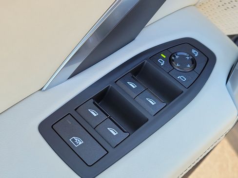 New 2026 BMW X1 M35i w/ Technology Package image 16