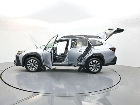 Used 2024 Subaru Outback Limited AWD/4WD image 38
