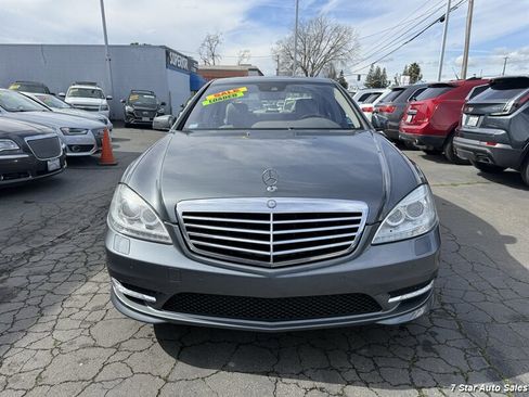 Used 2010 Mercedes-Benz S 550 image 2