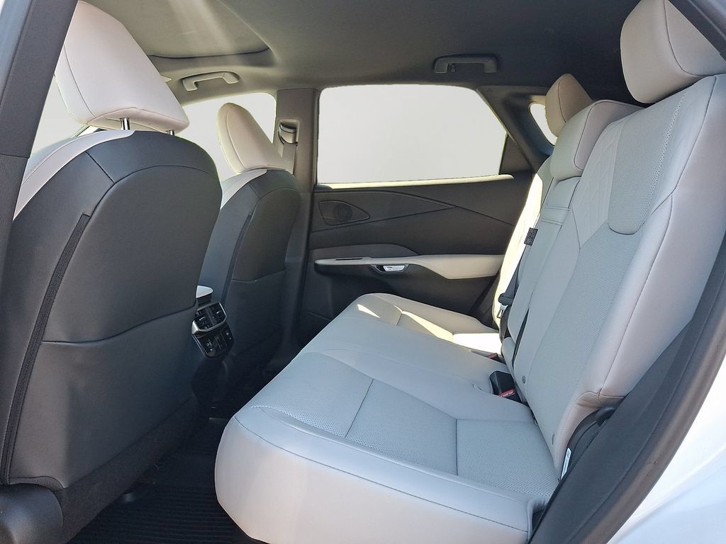 Used 2026 Lexus RX 350 Premium w/ All Season Protection Package AWD/4WD image 8