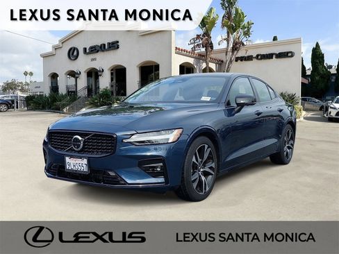 Used 2024 Volvo S60 B5 Plus image 1