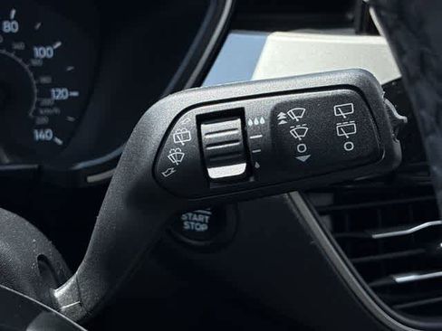 Used 2022 Ford Escape SE w/ SE Sport Appearance Package FWD image 26