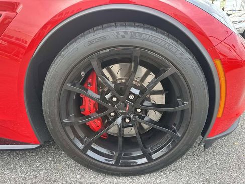 Used 2019 Chevrolet Corvette Grand Sport w/ Carbon Flash Badge Package image 4