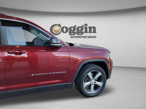 Used 2021 Jeep Grand Cherokee L Limited image 30