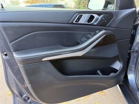 Used 2020 BMW X5 xDrive40i w/ Premium Package image 8