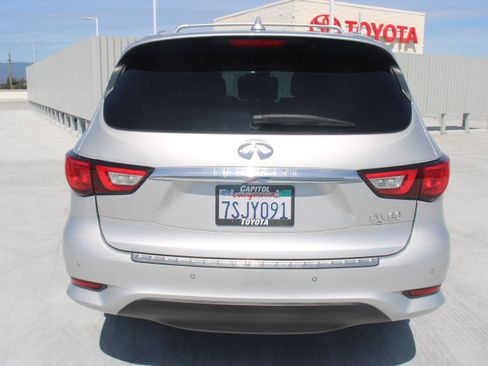 Used 2016 INFINITI QX60 Luxe w/ Premium Plus Package AWD/4WD image 4