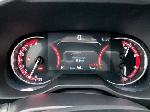 Used 2025 Toyota RAV4 XLE FWD image 25