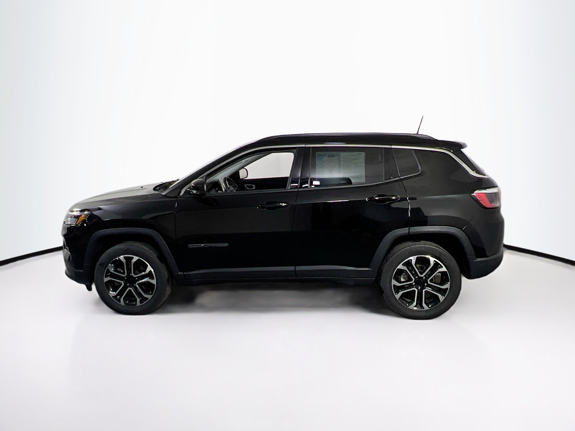 Used 2022 Jeep Compass Limited AWD/4WD image 8