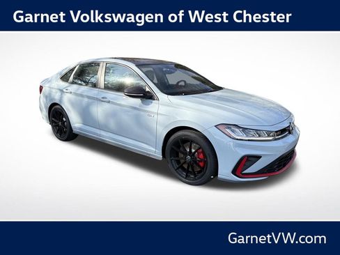 New 2026 Volkswagen Jetta GLI Autobahn FWD image 7