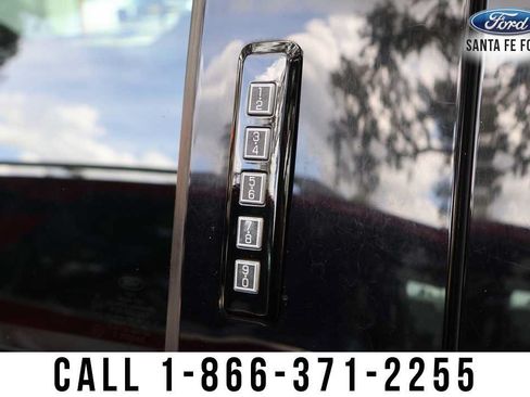 Used 2019 Ford F150 XLT w/ Equipment Group 302A Luxury AWD/4WD image 9