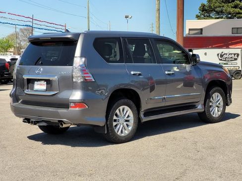 Used 2015 Lexus GX 460 460 w/ Premium Package image 4