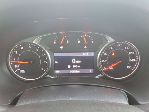 Used 2023 GMC Terrain AT4 image 14