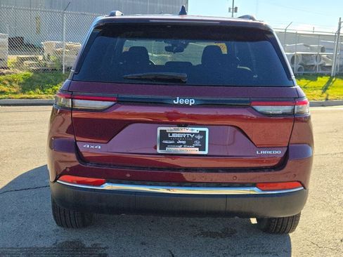 Certified 2024 Jeep Grand Cherokee Laredo X w/ Luxury Tech Group I image 11