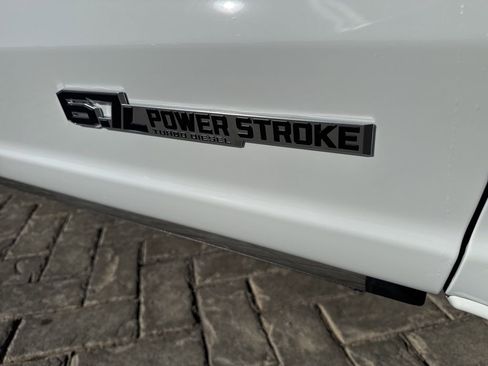 Used 2026 Ford F450 Lariat w/ FX4 Off-Road Package image 7